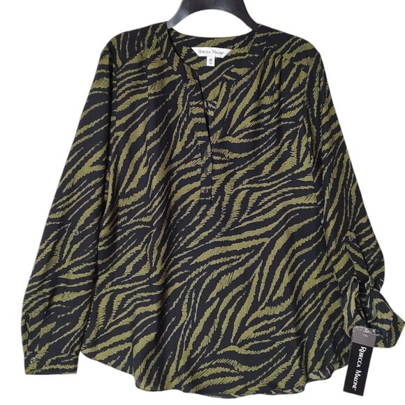 Rebecca Malone Green Black Zebra Print Top Long Sleeves Size Medium NWT $44 - Picture 1 of 9